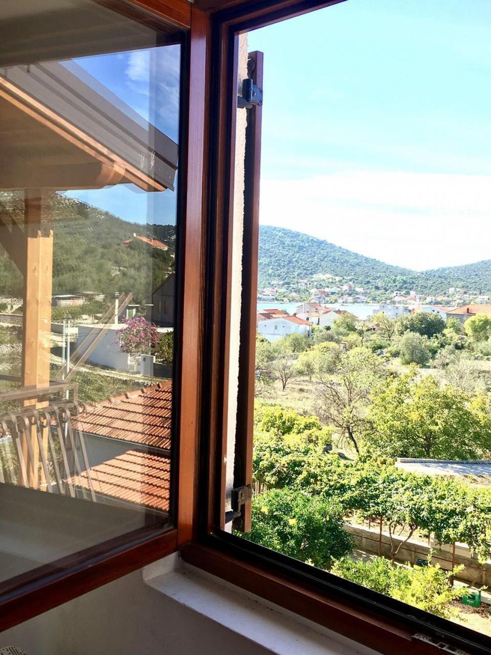 Apartment Ivo Vinisce ภายนอก รูปภาพ